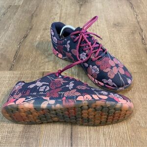 NOBULL Cherry Blossom Outwork Trainer M 9.5 / W 11